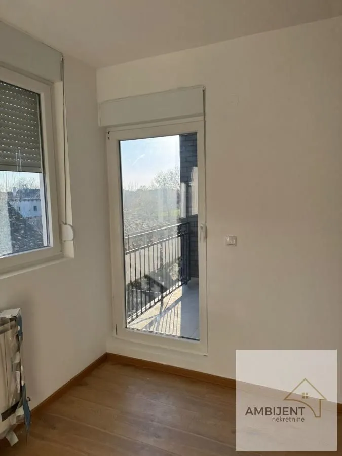 Prodaja, dvosoban stan, 56m², Centar, Stara Pazova