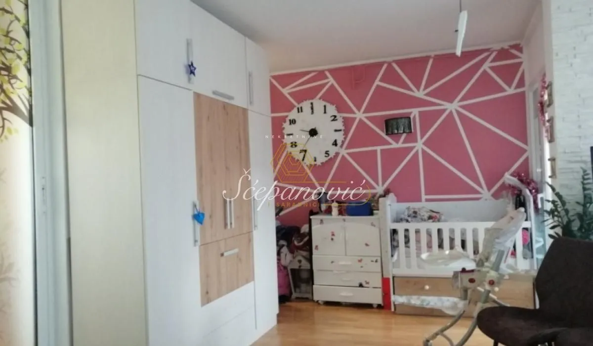 Prodaja, jednosoban stan, 39m², Banatić, Novi Sad Sve Podlokacije