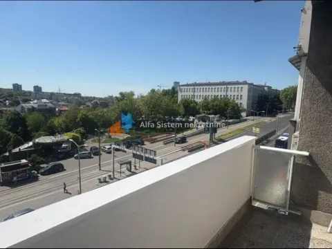 Izdavanje, trosoban stan, 80m², Neimar, Vračar Sve Podlokacije - image 10