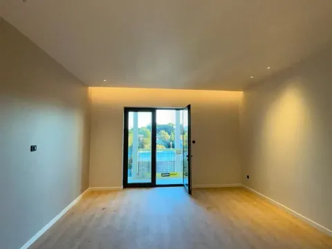 Prodaja, stan, 61m², Tivat, Crna Gora - image 3