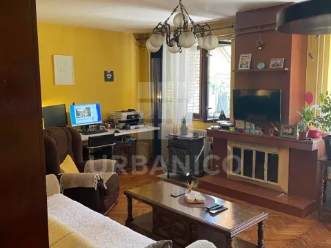 Sale, house, 220m², Centar, Cetinje - image 3