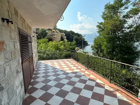 Prodaja, kuća, 272m², Stoliv, Kotor - image 11