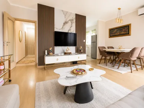 Rent, one bedroom apartment, 55m², City Kvart, Podgorica - image 2