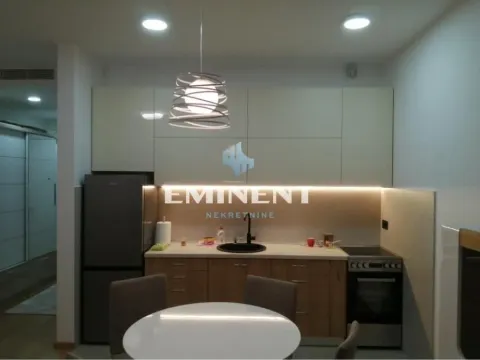 Rent, one bedroom apartment, 37m², Gundulićev Venac, Beograd - image 5