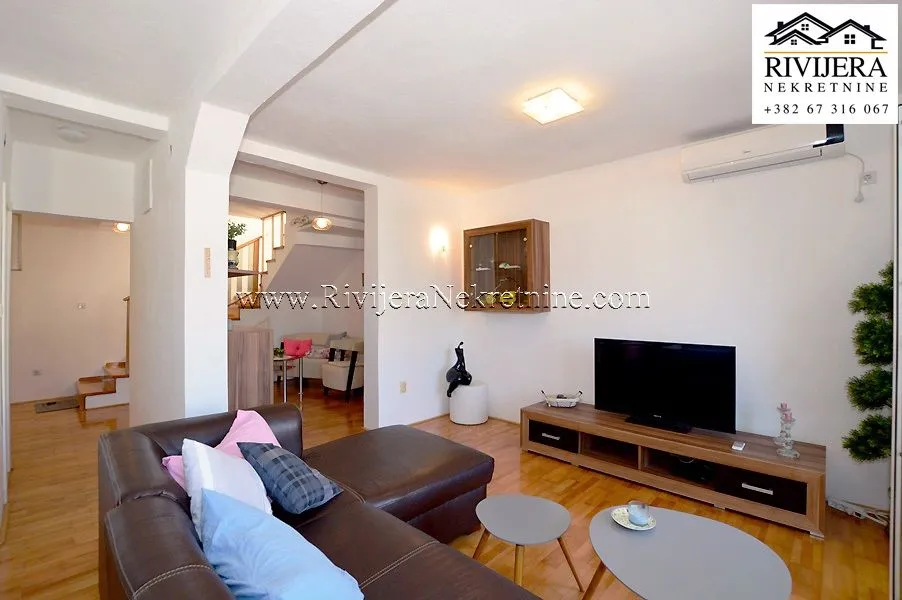 Prodaja, kuća, 130m², Njivice, Herceg Novi