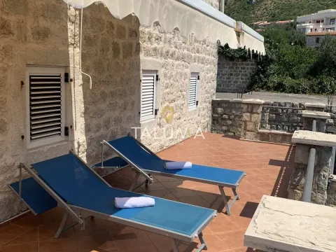 Prodaja, kuća, 300m², Rijeka Reževići, Budva - image 11