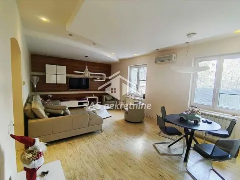 Rent, three bedroom apartment, 72m², Slavija, Vračar Sve Podlokacije - image 2
