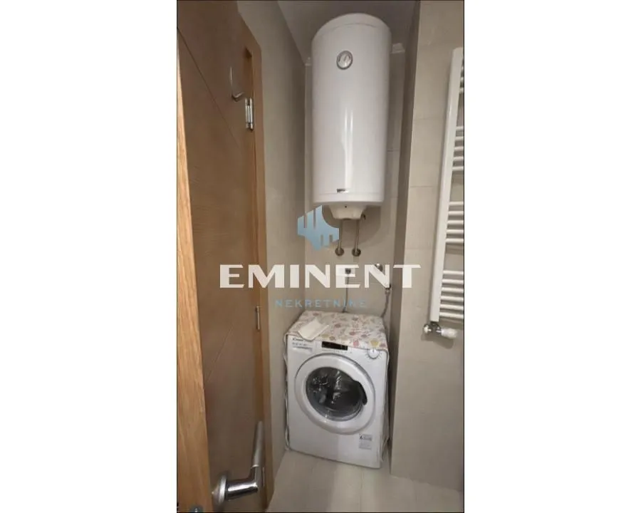 Rent, three bedroom apartment, 65m², Stari Grad, Beograd