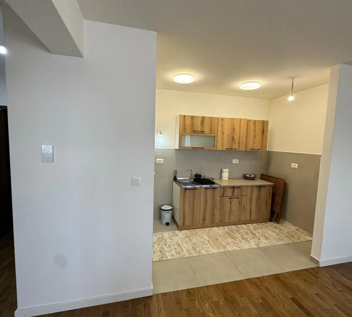 Rent, one bedroom apartment, 55m², Stari Aerodrom, Podgorica