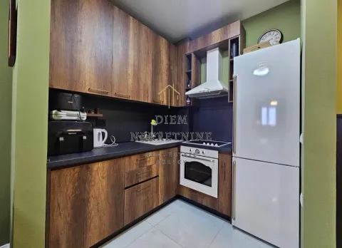 Prodaja, jednosoban stan, 46m², Centar, Bar - image 14