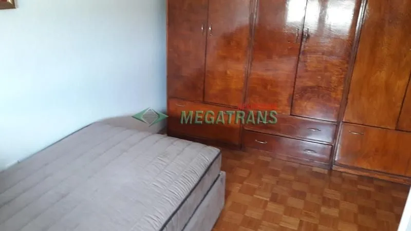 Izdavanje, četvorosoban stan, 97m², Centar, Novi Sad