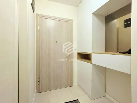 Rent, one bedroom apartment, 50m², Central Point, Podgorica - image 12