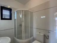 Izdavanje, trosoban stan, 170m², Gorica C, Podgorica - image 11