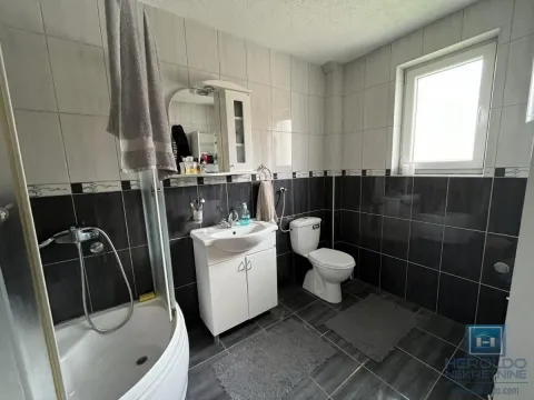 Prodaja, kuća, 344m², Aqua park, Jagodina - image 22