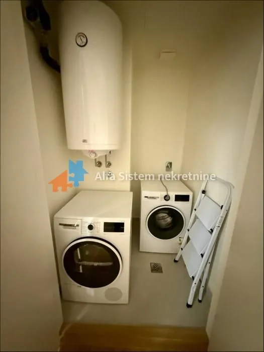 Rent, three bedroom apartment, 76m², Savski Venac, Beograd