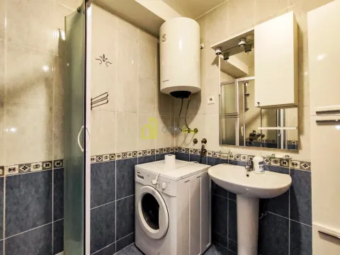 Prodaja, dvosoban stan, 61m², Blok 9, Podgorica - image 5