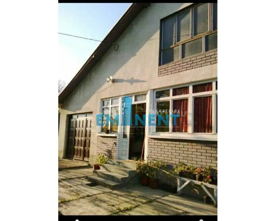 Prodaja, kuća, 250m², Stojnik, Arandjelovac
