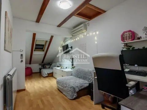 Prodaja, četvorosoban stan, 104m², Stari Grad, Beograd - image 3
