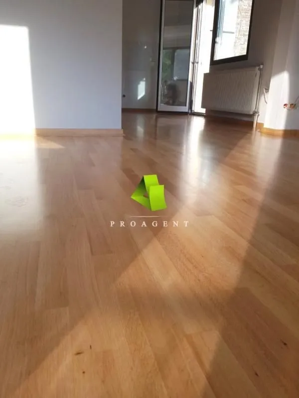 Rent, office space, 103m², Medijana, Niš