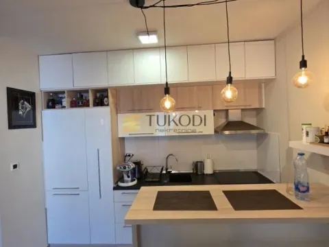 Izdavanje, jednosoban stan, 44m², Sajmište, Novi Sad - image 9