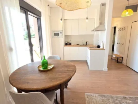 Stan-na-dan, jednosoban stan, 42m², Centar, Budva - image 6