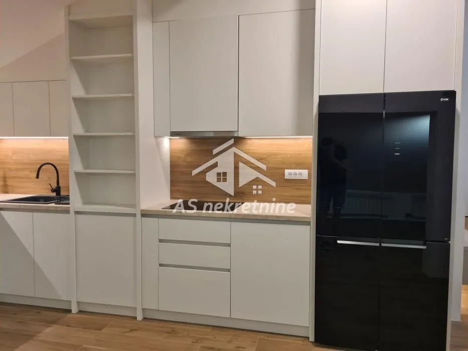 Rent, three bedroom apartment, 360m², Savski Venac, Beograd