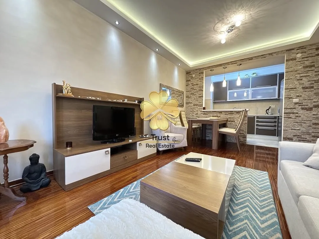 Rent, two bedroom apartment, 76m², Gorica C, Podgorica