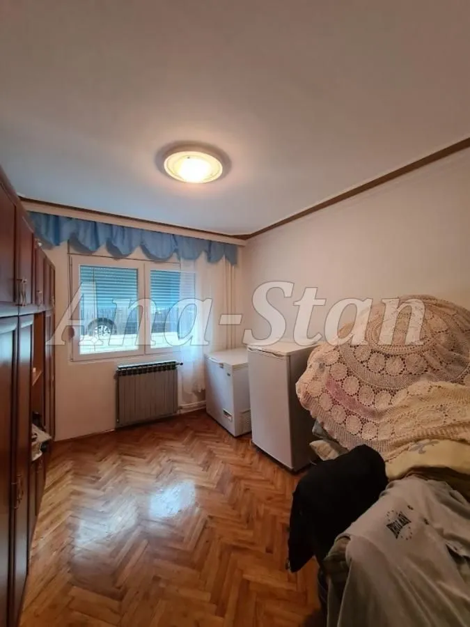 Prodaja, kuća, 332m², Kaludjerica, Grocka
