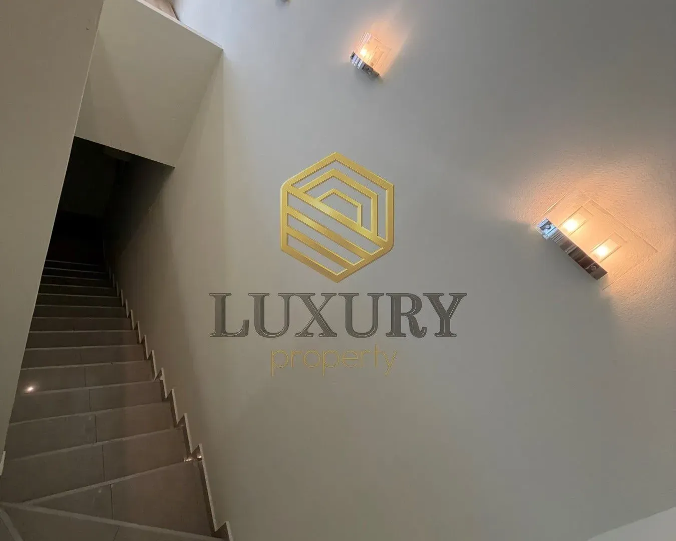 Rent, office space, 189m², Stari Aerodrom, Podgorica