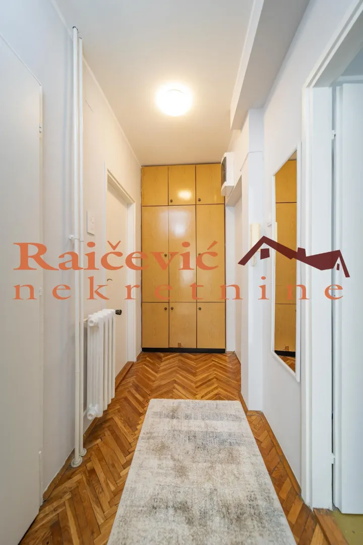 Rent, one bedroom apartment, 42m², Profesorska Kolonija, Palilula Sve Podlokacije