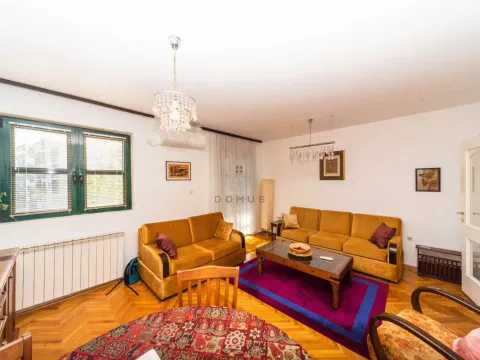 Izdavanje, jednosoban stan, 50m², Drac, Podgorica - image 3