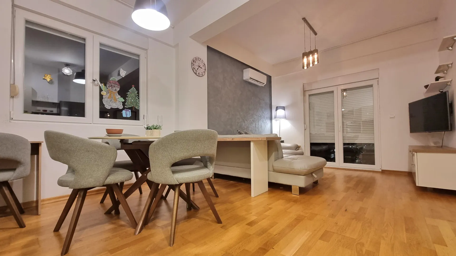 Izdavanje, dvosoban stan, 65m², Rozino, Budva