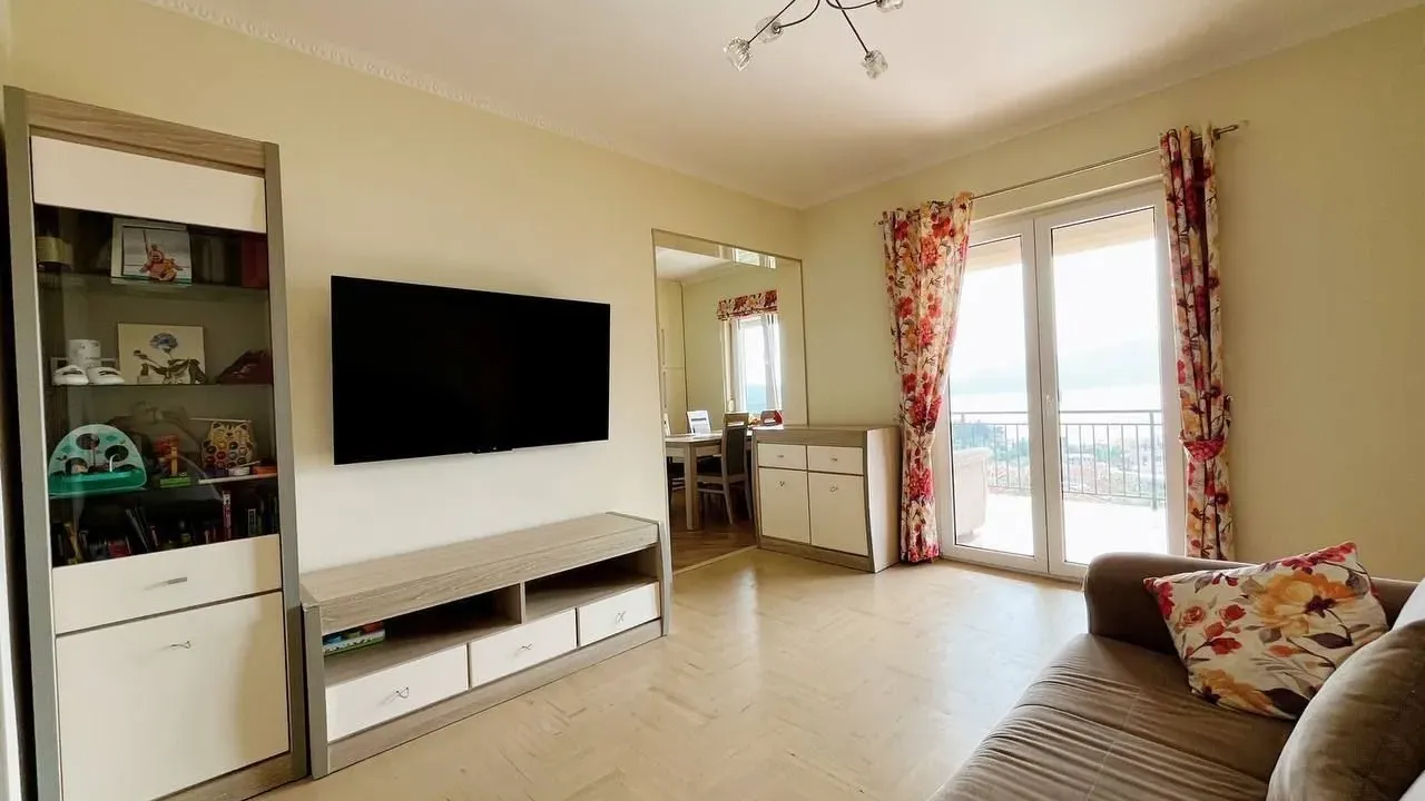 Sale, two bedroom apartment, 68m², Centar, Tivat
