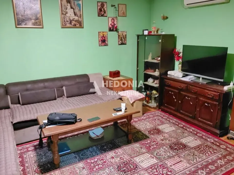 Izdavanje, jednosoban stan, 56m², Zemun Gornji Grad, Zemun Sve Podlokacije