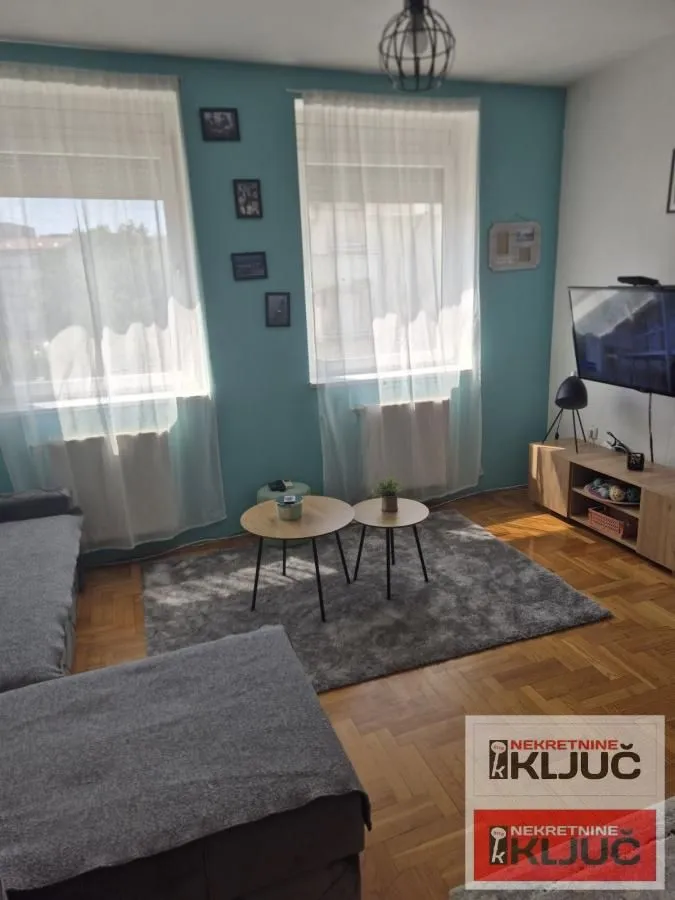 Izdavanje, garsonjera, 28m², Grbavica, Novi Sad Sve Podlokacije