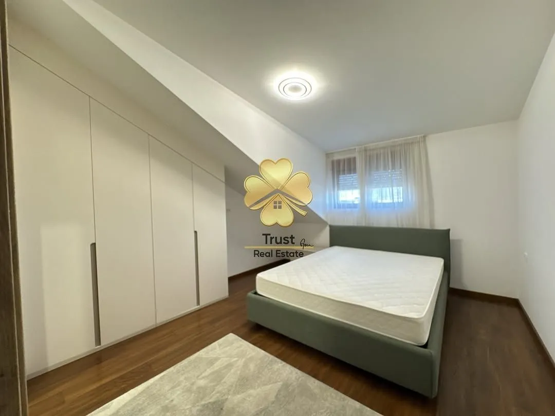 Rent, four bedroom apartment, 130m², Master Kvart, Podgorica