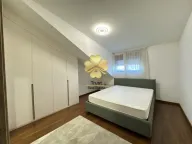 Izdavanje, četvorosoban stan, 130m², Master Kvart, Podgorica - image 2