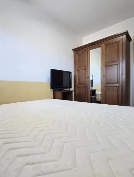 Rent, two bedroom apartment, 70m², City Kvart, Podgorica - image 15