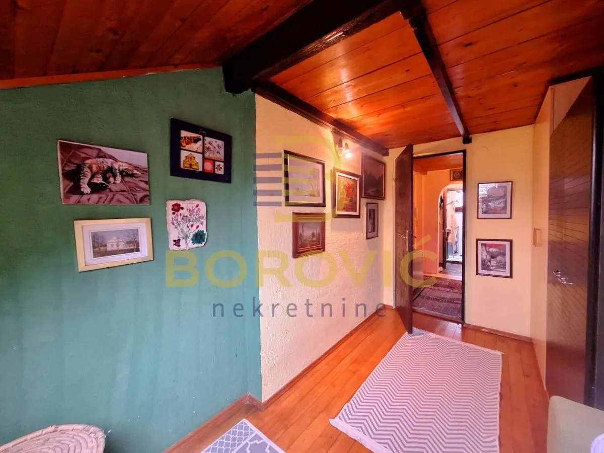 Prodaja, trosoban stan, 42m², Profesorska Kolonija, Palilula Sve Podlokacije