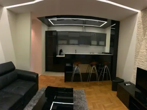 Rent, one bedroom apartment, 50m², Stari Aerodrom, Podgorica