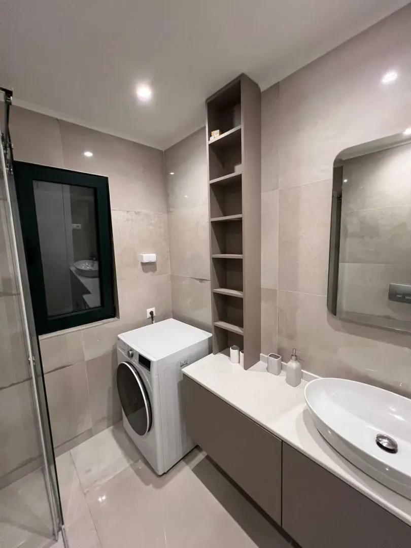 Prodaja, kuća, 174m², Lastva Grbaljska, Kotor