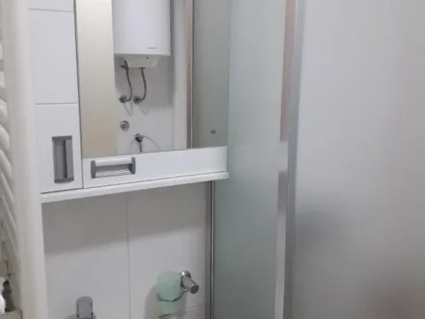 Izdavanje, jednosoban stan, 41m², Grbavica, Novi Sad Sve Podlokacije - image 9