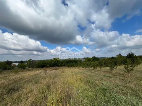 Zemljište in Jugovo