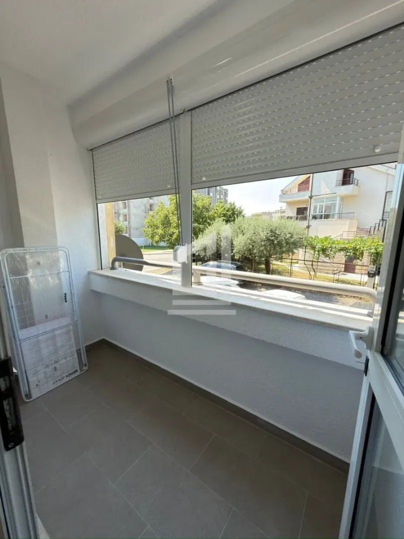 Rent, three bedroom apartment, 100m², Kruševac, Podgorica