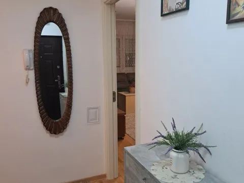 Rent, three bedroom apartment, 59m², Medijana, Niš - image 6