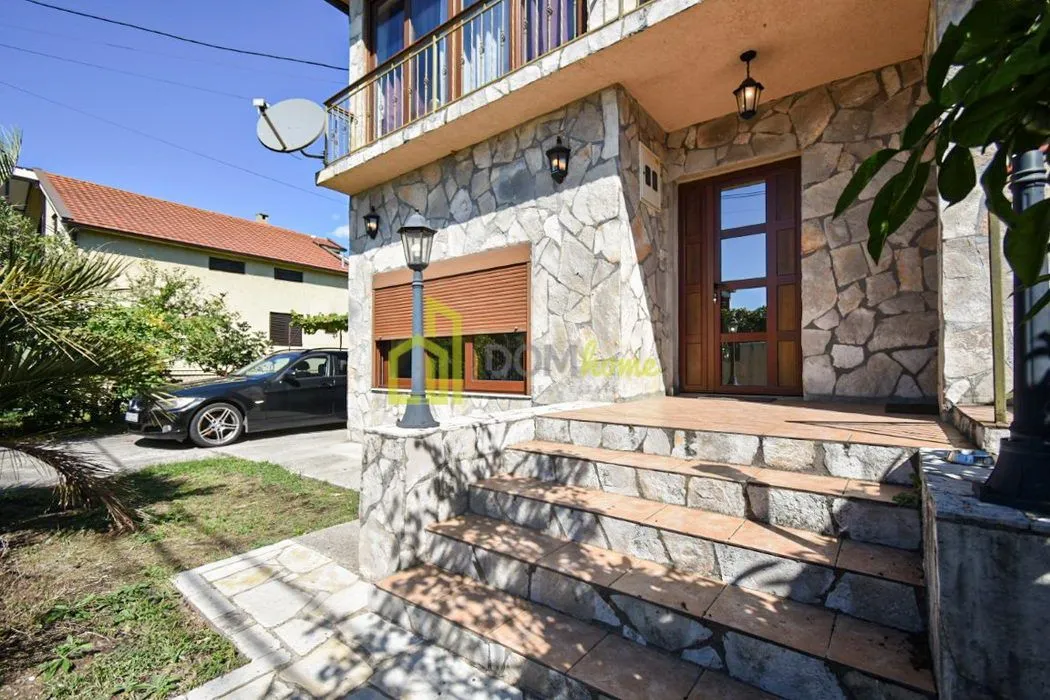 Rent, two bedroom apartment, 90m², Masline, Podgorica