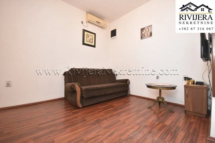 Prodaja, jednosoban stan, 32m², Centar, Herceg Novi