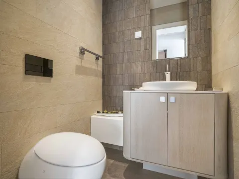 Sale, two bedroom apartment, 138m², Budva, Crna Gora - image 10