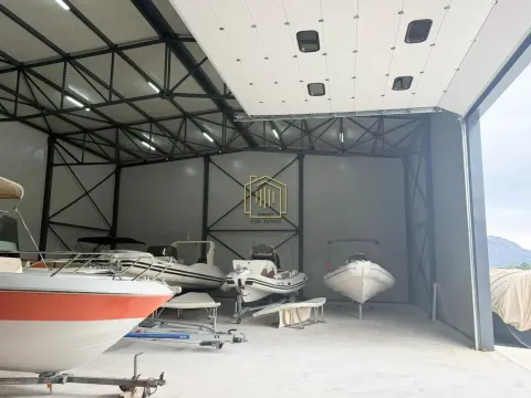 Rent, office space, 1000m², Brežine, Podgorica - image 3