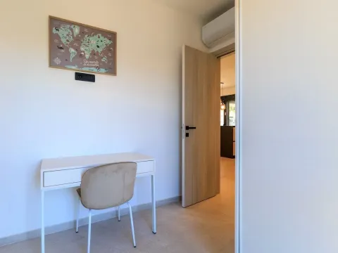 Prodaja, dvosoban stan, 154m², Tivat, Crna Gora - image 15